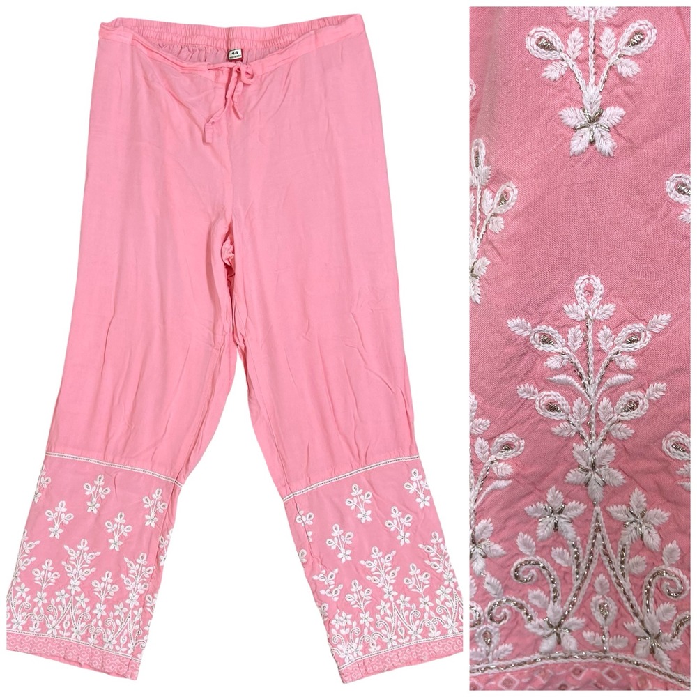 Vintage Pink Embroidered Cropped Pants 44/12 Made in India Boho Chic Resort Wear